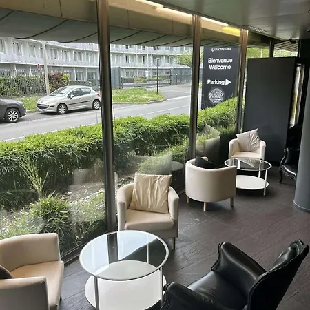 阿克蒂苏尔斯施坦丁套房酒店 公寓式酒店 4*