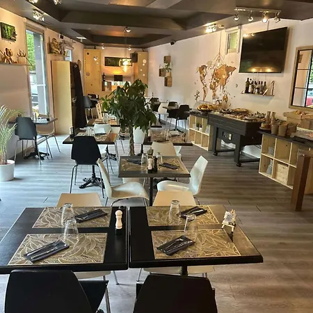 公寓式酒店 阿克蒂苏尔斯施坦丁套房酒店