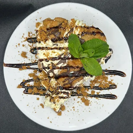 阿克蒂苏尔斯施坦丁套房酒店 4* 鲁瓦西昂法兰西