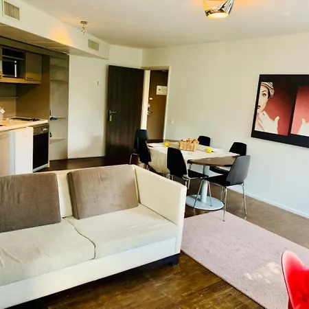 スタンディング ホテル スイーツ バイ アクティソース アパートホテル 4*