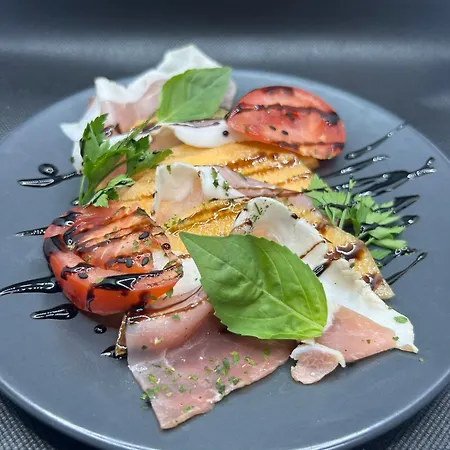 スタンディング ホテル スイーツ バイ アクティソース アパートホテル ロワシー・アン・フランス