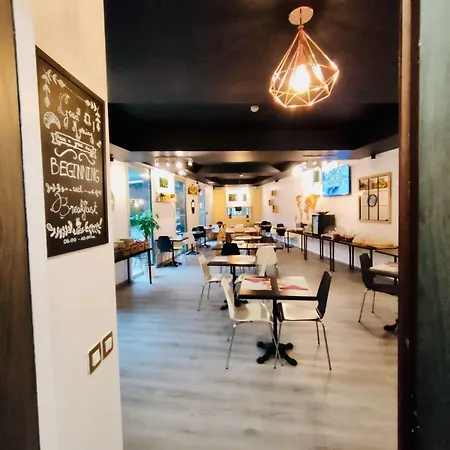 公寓式酒店 阿克蒂苏尔斯施坦丁套房酒店