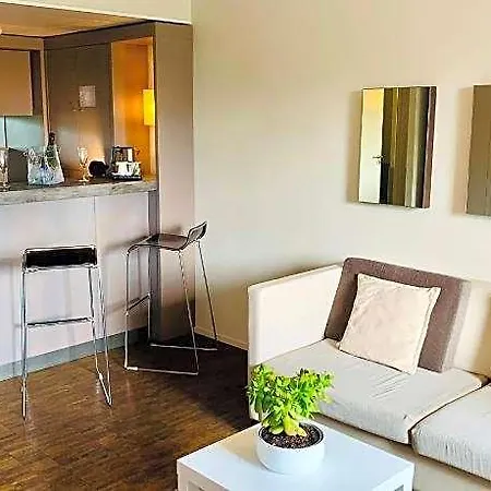 Apart Otel Standing By Actisource