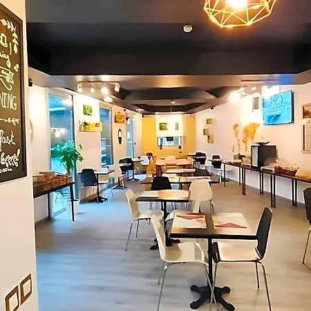 Apart Otel Standing By Actisource