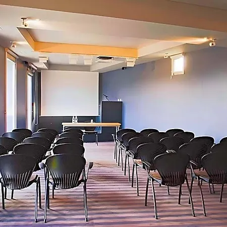 Apart Otel Standing By Actisource Roissy-en-France