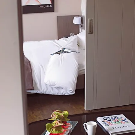 Standing By Actisource 4* Roissy-en-France