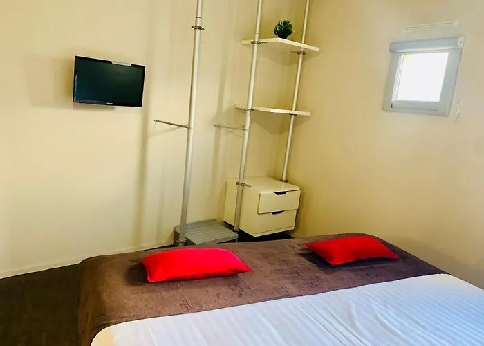 Quality Only Cdg Airport En France 4* Roissy-en-France