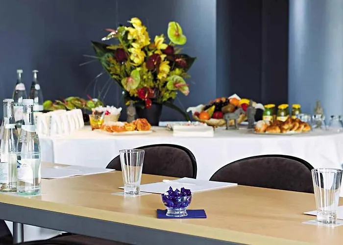 Quality Only Cdg Airport En France Aparthotel 4*