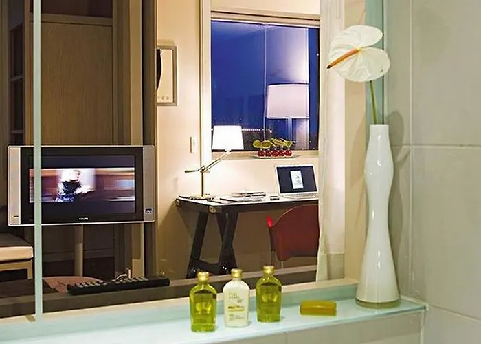 Quality Only Cdg Airport En France 4*